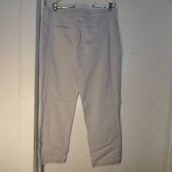 Gloria Vanderbilt Amanda High Rise Mom Jeans Sz 14 - Picture 5 of 5